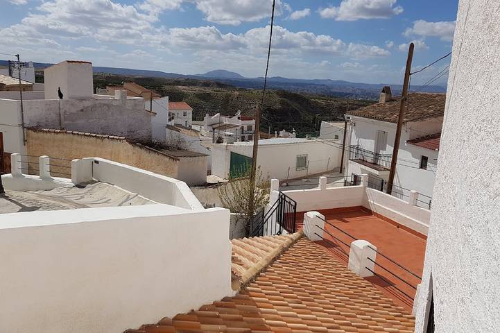 Ferienhaus für 5 Personen, mit Balkon und Pool - 1