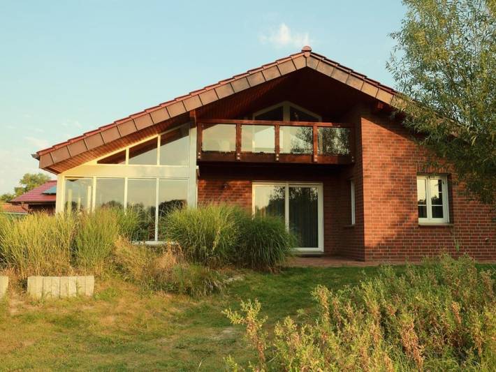 Luxus-Ferienhaus für 6 Personen, mit Garten und Sauna