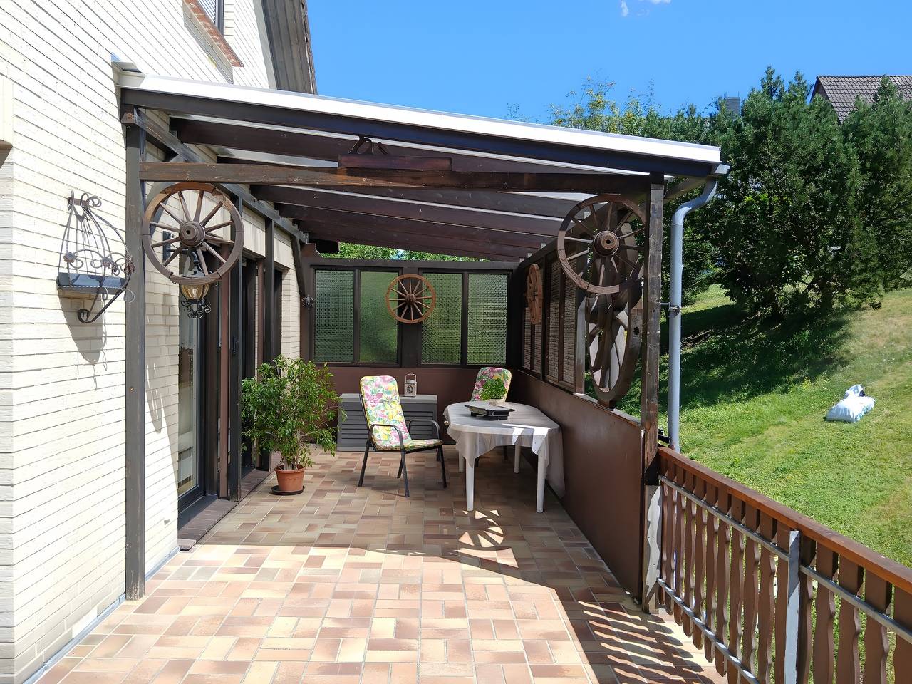Ganze Wohnung, Apartment „Fewo Waldblick“ mit Naturgarten, privater Terrasse ,W-Lan ab Ende August verfügbar in Salzhemmendorf, Hannover und Umgebung
