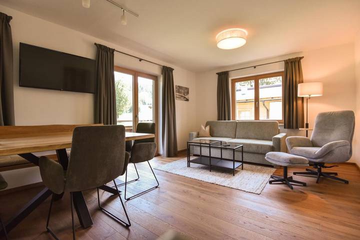 Ferienwohnung für 3 Personen, mit Sauna und Garten in Kitzbühel - 2