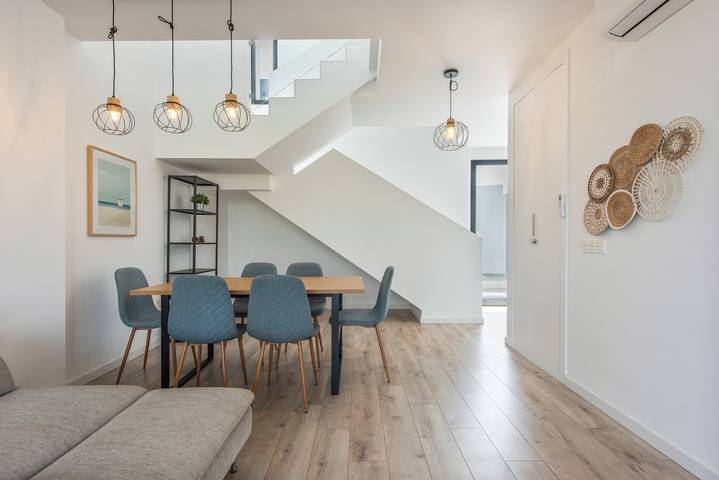 Casa Azul - 059: Casa Vacacional con Piscina Privada, Wi-Fi y Aire Acondicionado in Caleta de Vélez, Vélez-Málaga