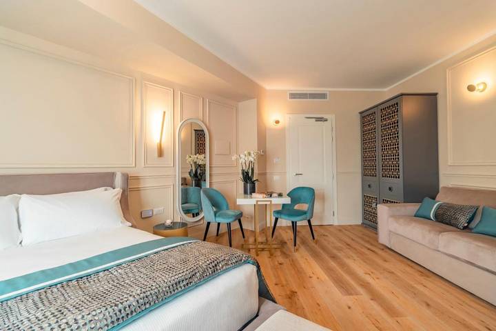 Maison d’hôte pour 4 personnes, avec vue dans Fontaine de Trevi