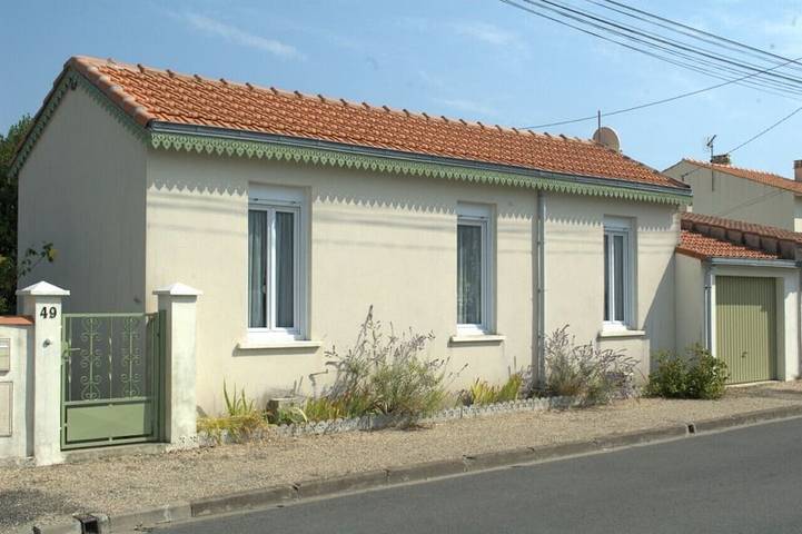 Maison de vacances pour 4 personnes, avec terrasse et jardin, animaux acceptés
