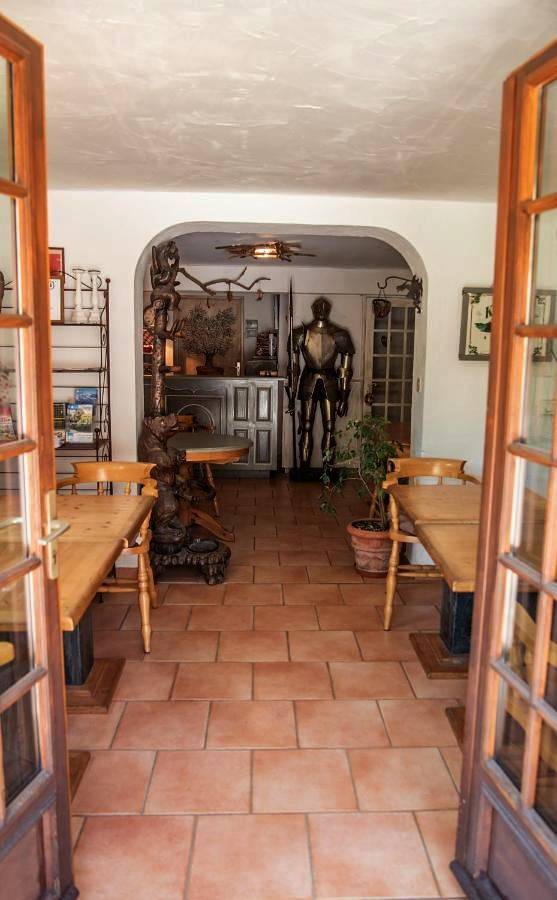 Triple Room with Bath in Saint-Martin-Vésubie, Région de Nice