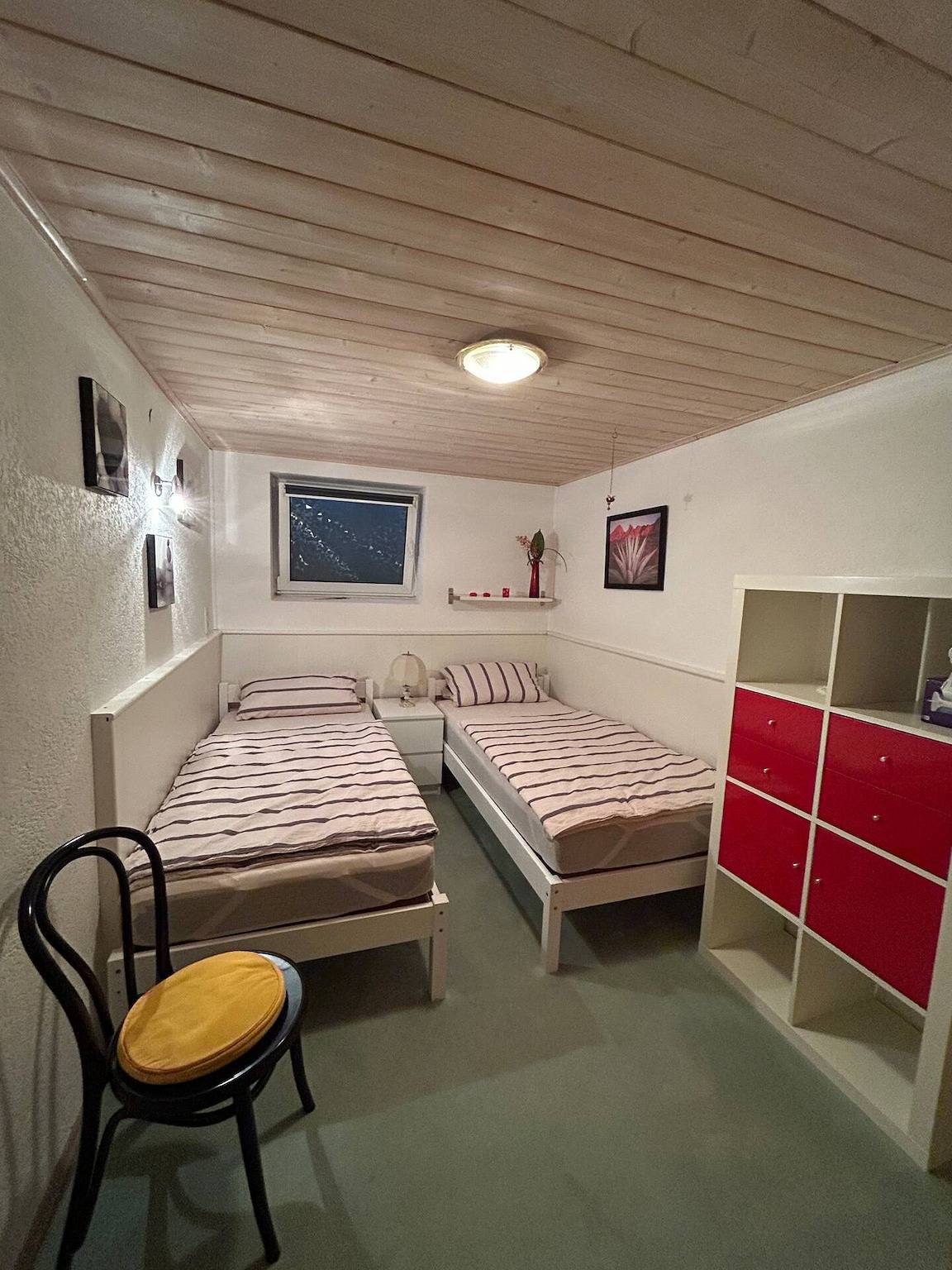 Ganze Ferienwohnung, Ferienwohnung Damoser - Souterrain Wohnung 45qm für max. 2 Personen in Burghausen, Landkreis Altötting
