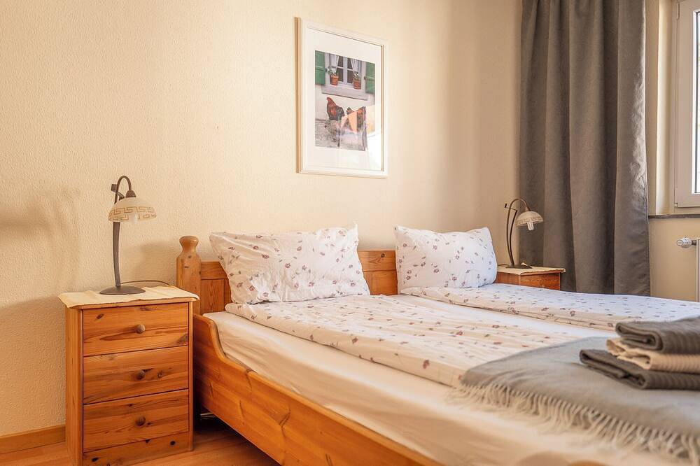 Ganze Wohnung, Ferienwohnung auf dem Landhof Rothenberg mit Balkon, familienfreundlich in Oberzent, Odenwaldkreis
