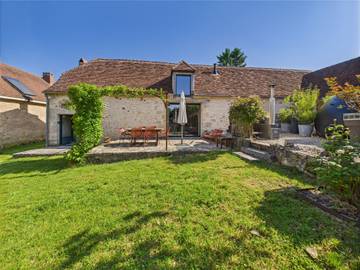 Gîte pour 6 personnes, avec jardin et terrasse à Fossemagne