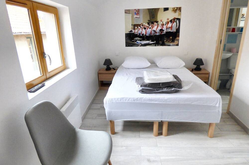 Homerez - Casa cómoda en el corazón de Brioude con aparcamiento privado. in Brioude, Macizo Central