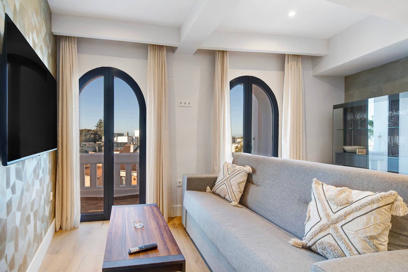 Apartamento entero, Apartamento Calle Larga 46' con balcón, Wi-Fi y aire acondicionado in Jerez de la Frontera, Costa de la Luz