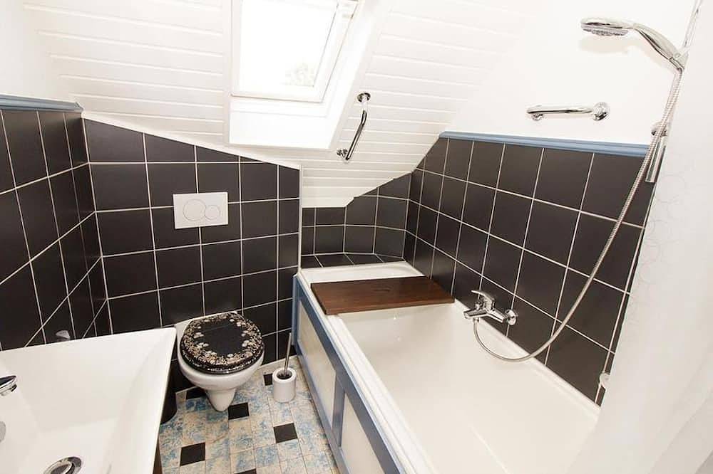 Ganze Wohnung, Ferienwohnung Beckendorf 3 in Losheim am See, Saar-Nahe-Bergland