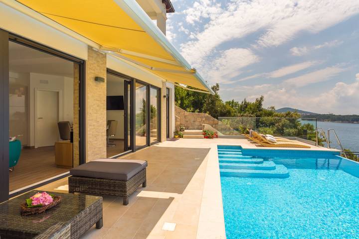 Ferienhaus für 6 Personen, mit Meerblick und Terrasse sowie Garten in Grad Dubrovnik - 4