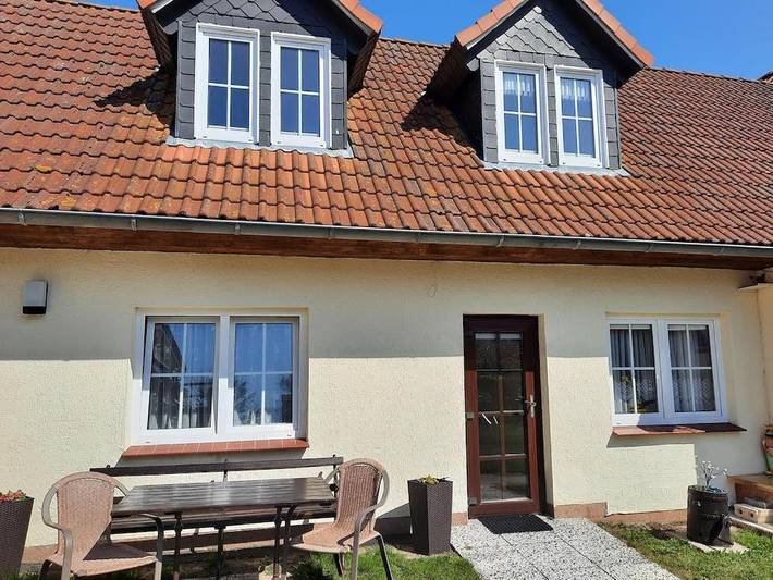 Ferienhaus für 4 Personen, mit Garten und Ausblick auf Hiddensee
