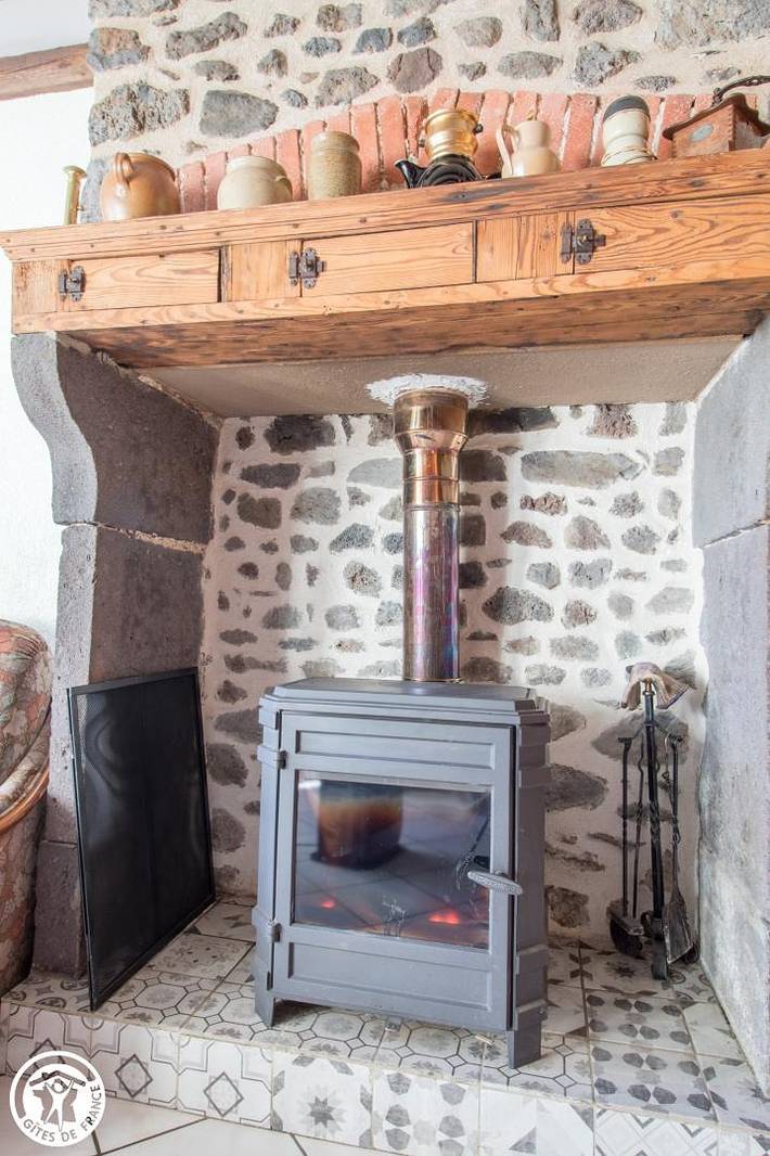 Gîte pour 6 personnes, avec jardin, animaux acceptés à Saulzet-le-Froid - 4