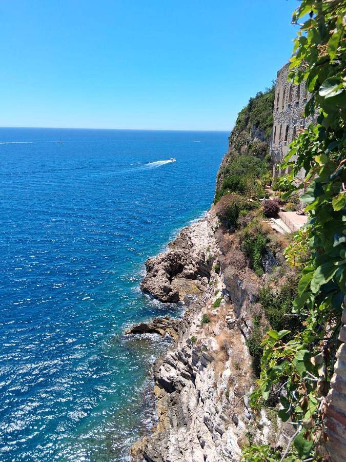 Casa vacanza per 3 persone, con giardino e terrazza nonché panorama in Gaeta