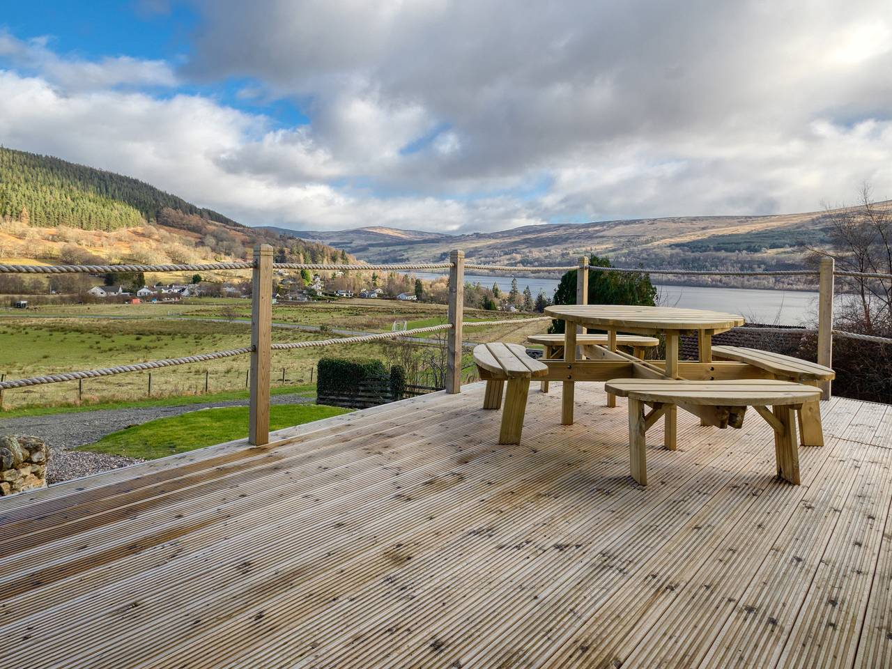 Cottage für 4 Personen mit Garten in Loch Tay, Perthshire