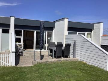 Ferienhaus für 4 Personen, mit Pool und Terrasse, kinderfreundlich in Agger
