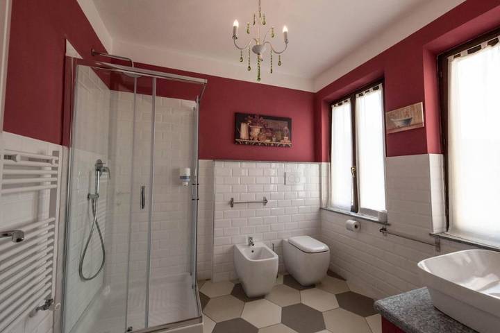 Location de vacances pour 2 personnes, avec terrasse, animaux acceptés à Venaria Reale - 4