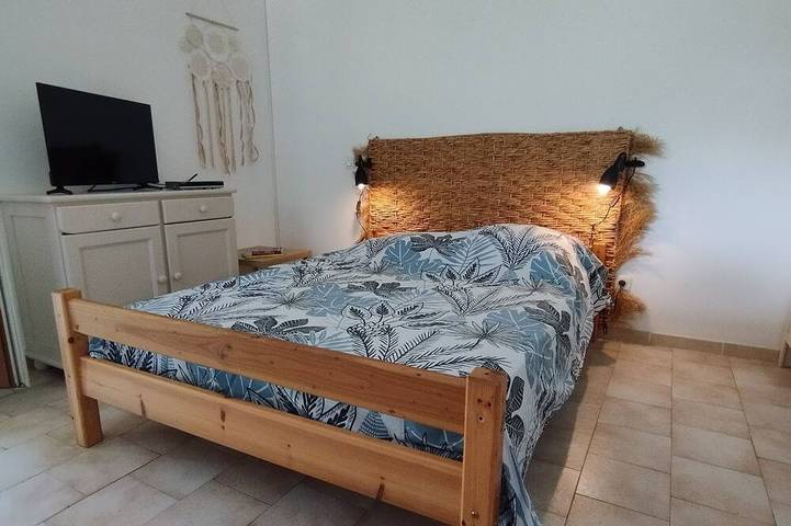 Location de vacances pour 2 personnes, avec jardin et terrasse à Sarrola-Carcopino - 3