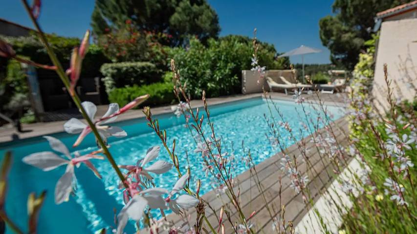 Location de vacances pour 7 personnes, avec Terrasse et Jardin ainsi que Piscine et Sauna à Caunes-Minervois - 4