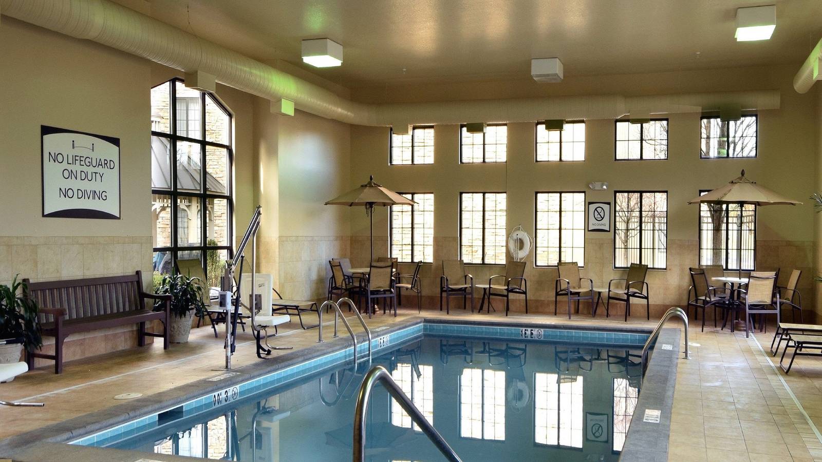 Entire apartment, Staybridge Suites Cincinnati North in Ohio