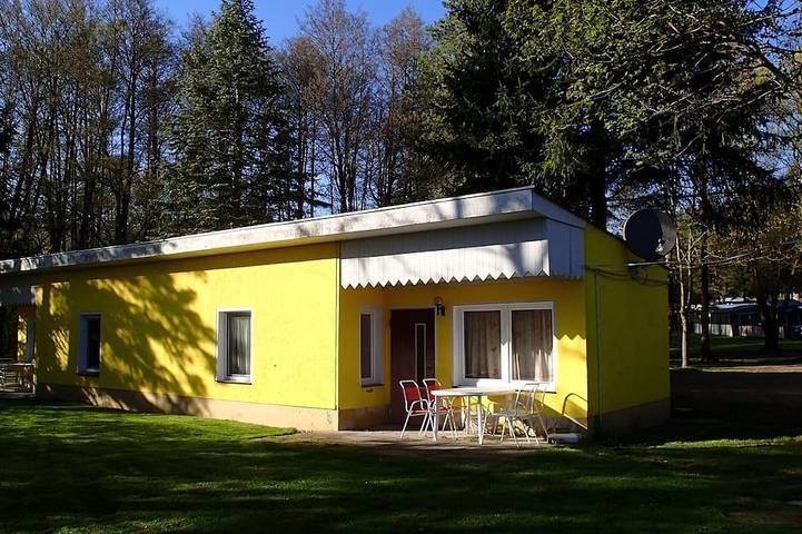 Ferienhaus für 2 Personen, mit Garten und Sauna