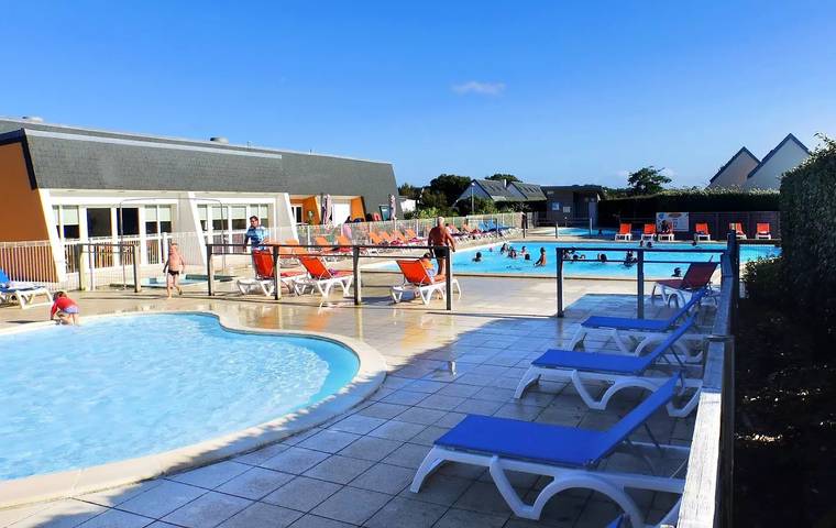 Gîte pour 2 personnes, avec terrasse et piscine à La Turballe - 3