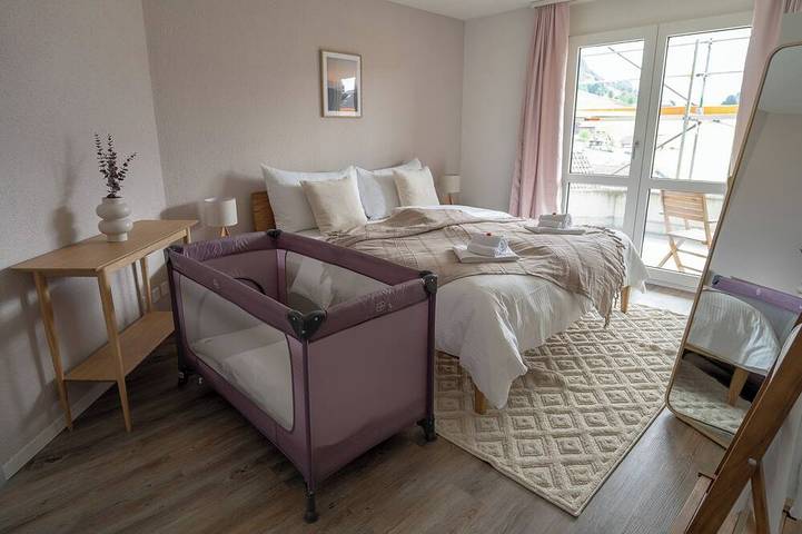 Entire apartment, 4Seasons | Morschach | Family Apartment | Mountain View in Morschach, Lake Lucerne