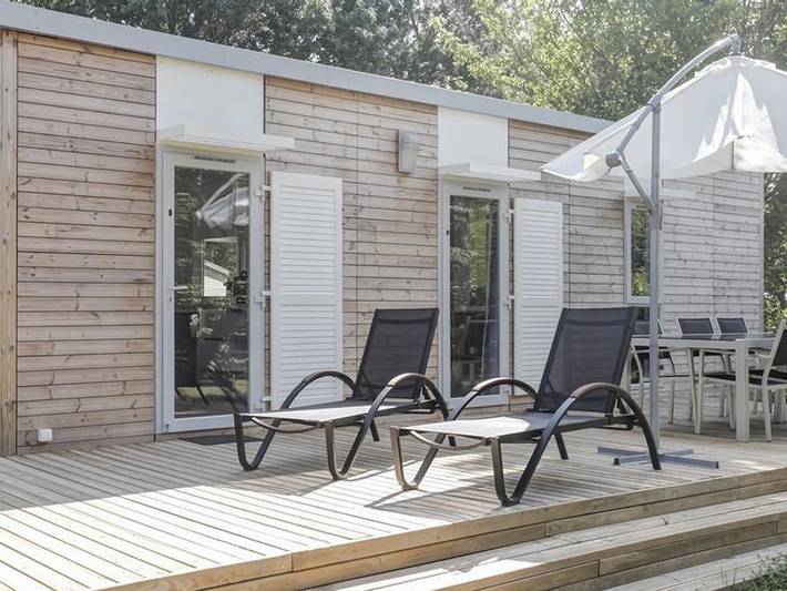 Flower Camping l'Ile d'Offard - Mobilhome 4 personnes - Premium 40m² 2 chambres + Clim + Tv + terrasse panoramique + draps + serviettes in Saumur, Vallée de la Loire