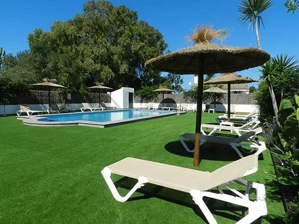 Casa vacanza per 6 persone, con giardino e piscina - 1