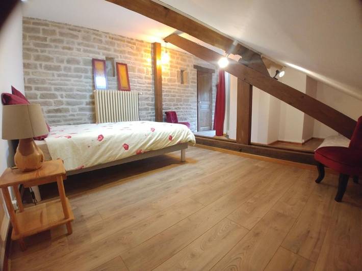 Chambre d’hôte pour 4 personnes, avec vue ainsi que jardin et terrasse à Dijon - 2