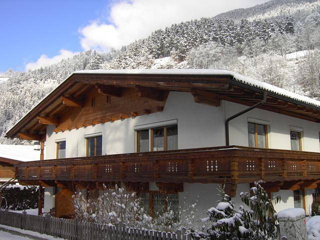 Appartement voor 6 Personen in Oetz, Ötztal