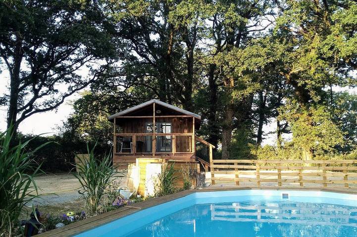 Gîte pour 2 personnes, avec Balcon ainsi que Jardin et Piscine