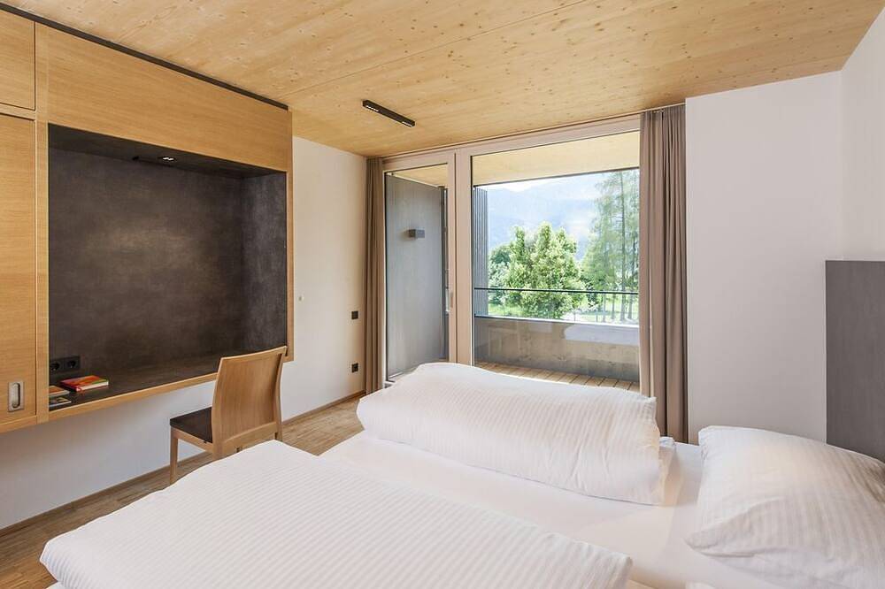Einzelzimmer Komfort King Size Bett mit Balkon - St. Michael Alpin Retreat in Tuxer Alpen, Pfons