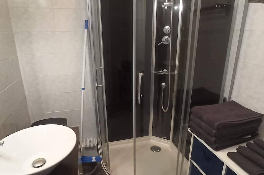Entire apartment, Apprentice Ambilly in Ambilly, Saint-Julien-en-Genevois region