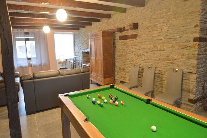 Ferienhaus für 8 Personen, mit Garten und Terrasse sowie Whirlpool, mit Haustier - 1
