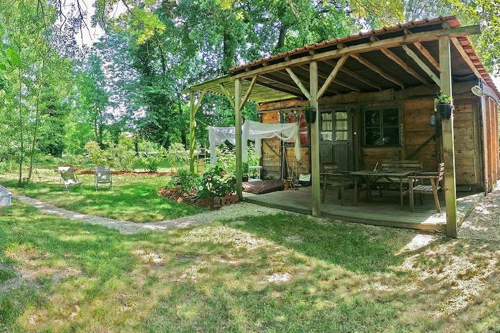 Gîte pour 3 personnes, avec Terrasse et Jardin