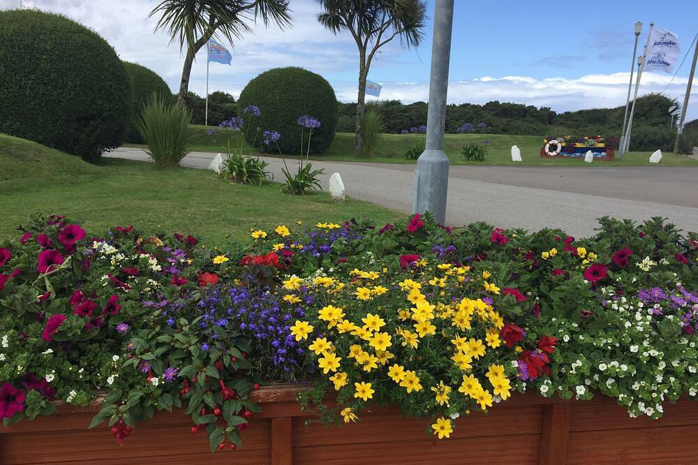 Perranporth Holiday Bunglow-Resort Mit Kostenlosen Einrichtungen / Schwimmen - Grosser Wert! in Cornwall