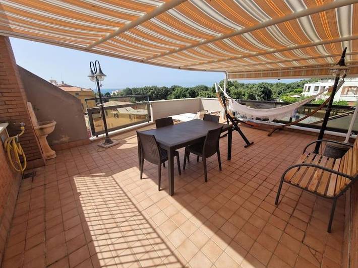 Casa vacanza per 4 persone, con Balcone e Terrazza a Nettuno