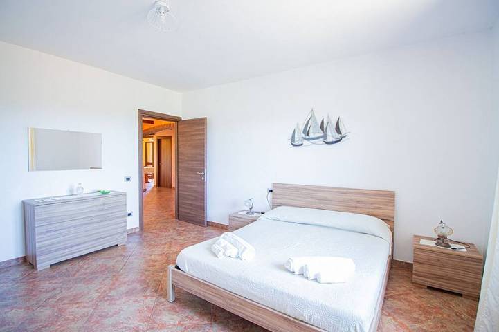 Location de vacances pour 10 personnes, avec jardin et balcon dans Cardedu - 2