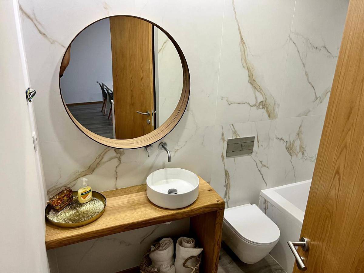 Apartamento inteiro, One-Bedroom Apartment in Aver-o-Mar, Amorim e Terroso, Distrito do Porto