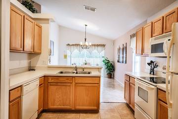Vacation Home for 8 Guests in Kissimmee, Osceola County, Picture 4