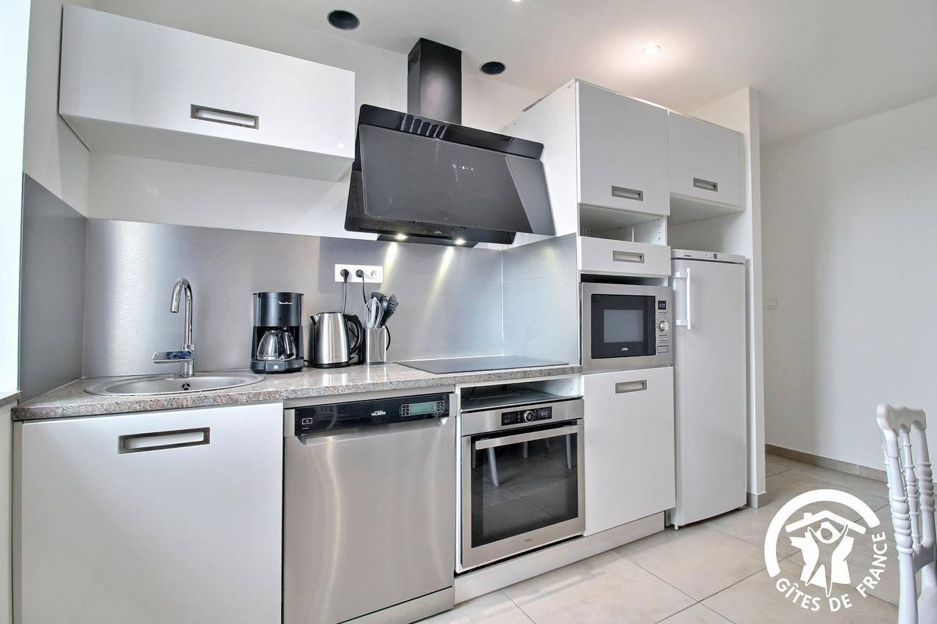 Alice in Theix, Côte des Mégalithes