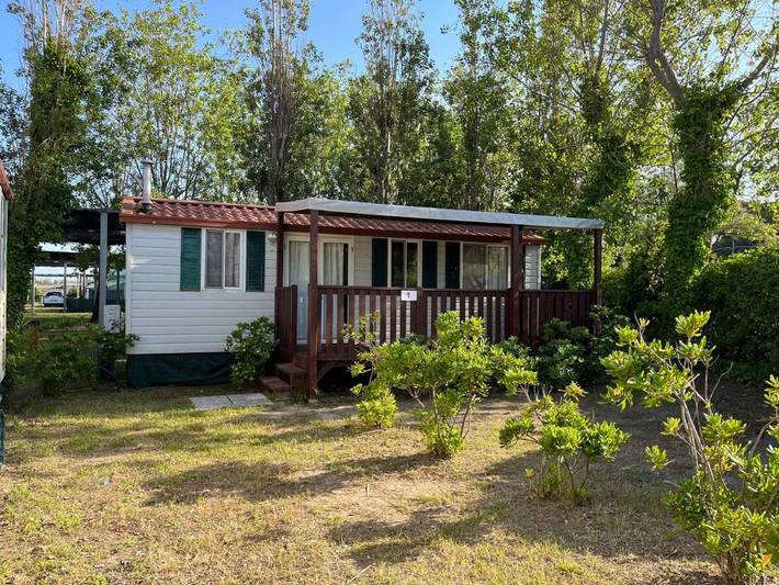 Bungalow per 5 persone, con piscina e terrazza nonché piscina per bambini in Rosolina Mare