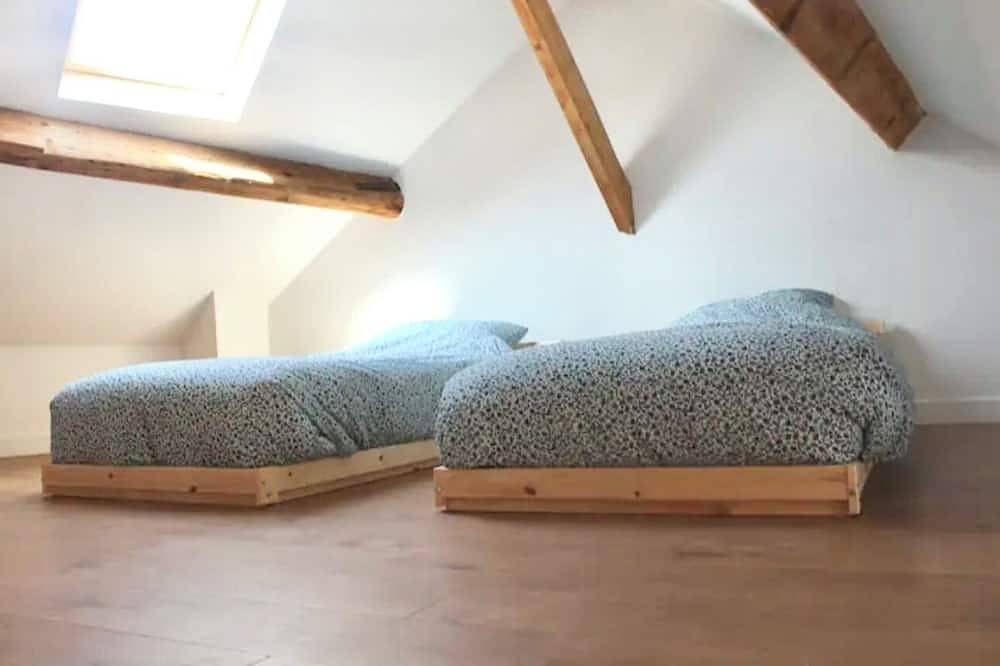 Entire apartment, Loft Exceptionnel A 11 Minutes des Champs Elysees in Nanterre, Hauts-de-Seine