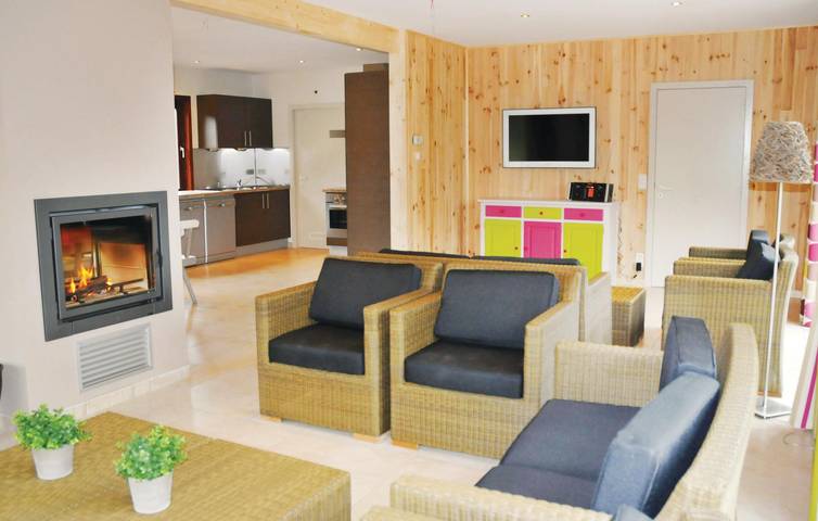 Location de vacances pour 18 personnes, avec terrasse et sauna à Houyet - 3