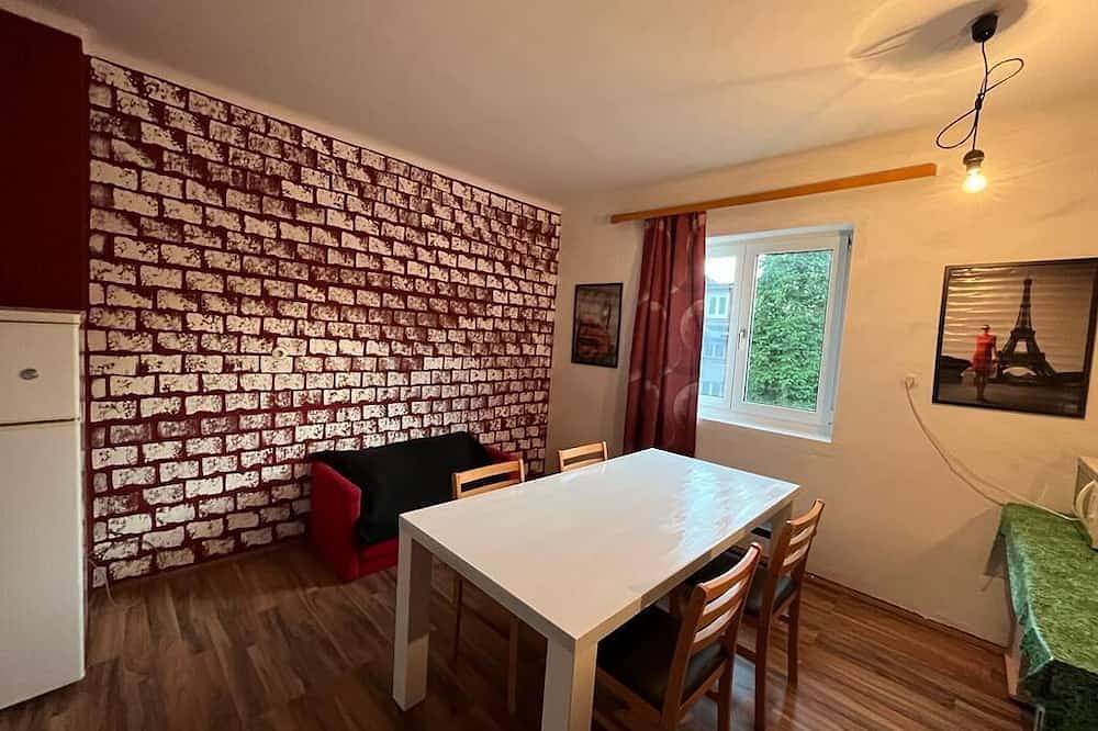 Ganze Wohnung, Gemütliche Wohnung im Erholungsgebiet, zentrumsnah in Klagenfurt am Wörthersee, Klagenfurt-Villach