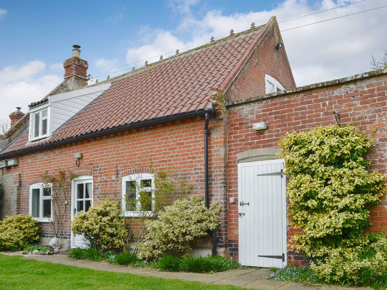 Three Ash Cottage in Waveney District, The Broads