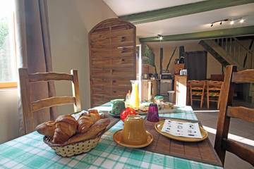 Chambre D’hôte pour 4 Personnes dans Saint-Martin-Osmonville, Seine-Maritime, Photo 4