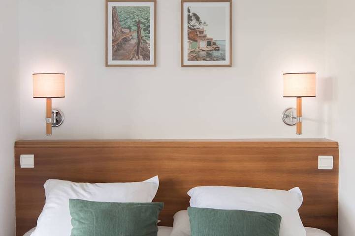 Gîte pour 4 personnes, avec terrasse ainsi que jardin et piscine à Saint-André-des-Eaux - 4