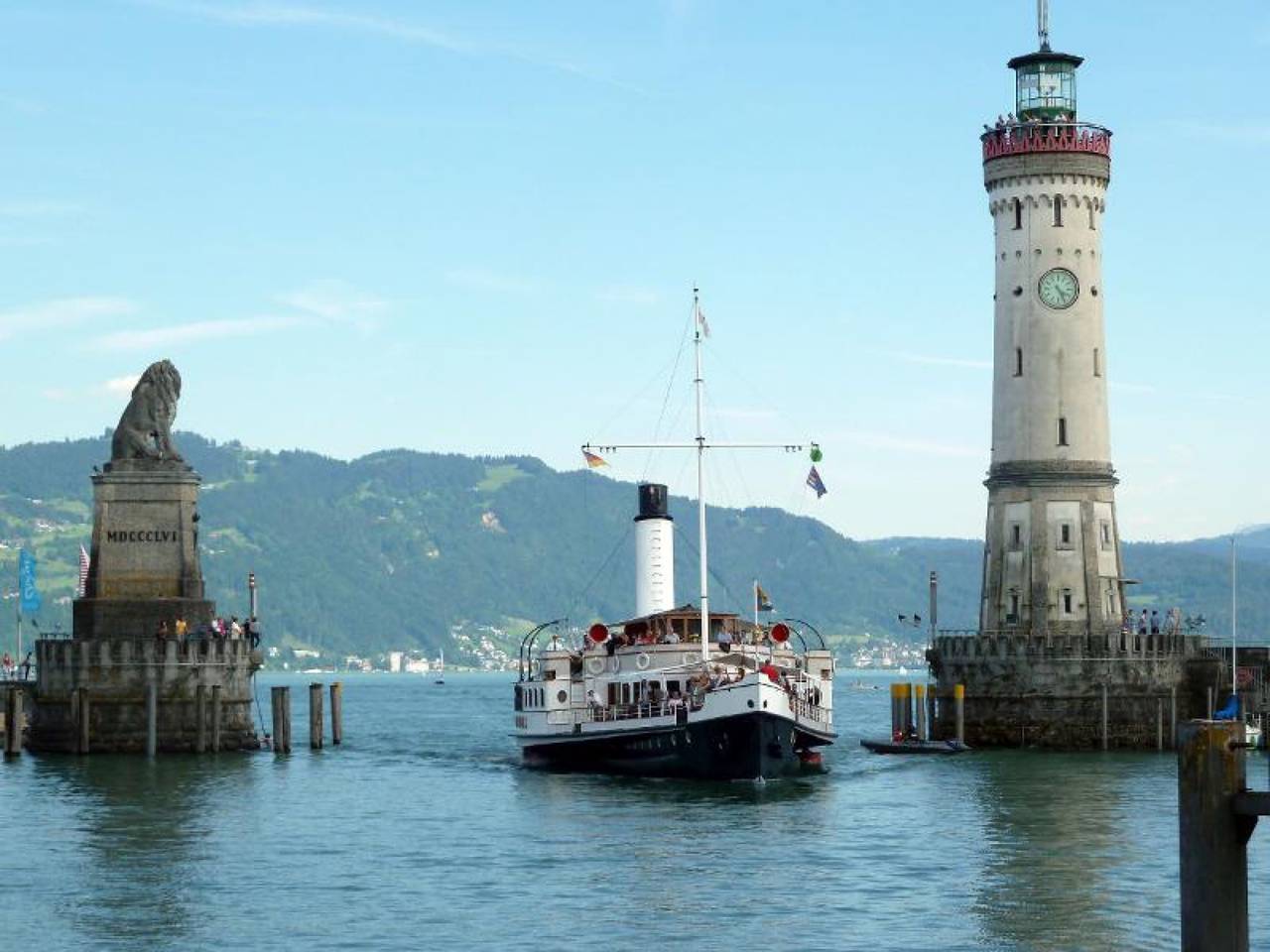 Ganze Wohnung, Ferienwohnung 1 55 m², 1 Schlafzimmer, max. 2 Erwachsene und 2 Kinder in Lindau, Bayerisch Schwaben